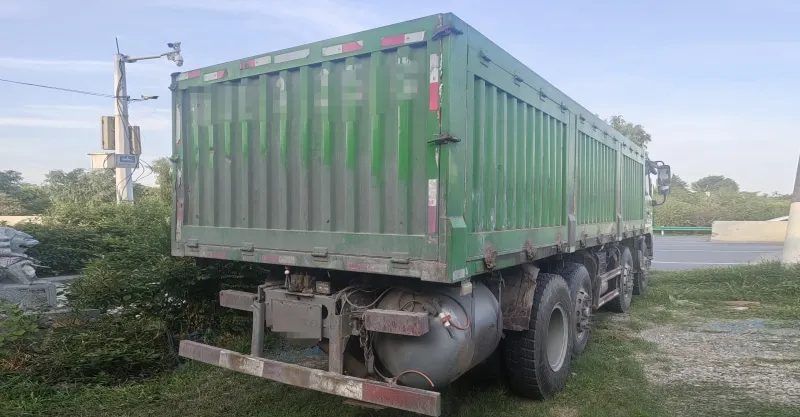 Dongfeng Dump Truck 220HP 2020 8x2