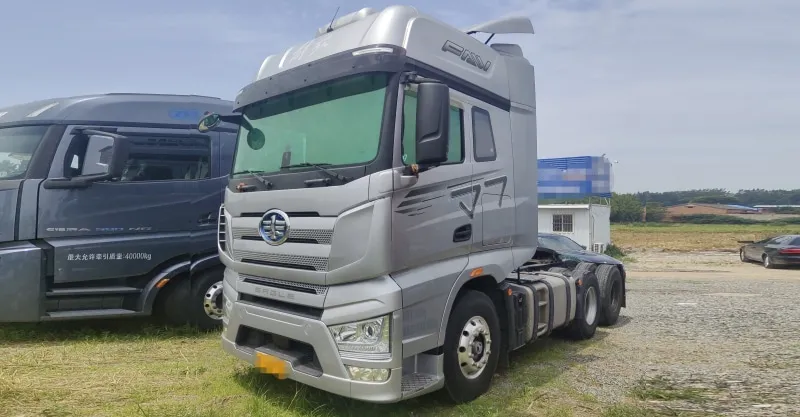 Tractor Truck FAW Jiefang J7 6x4 560HP 2023