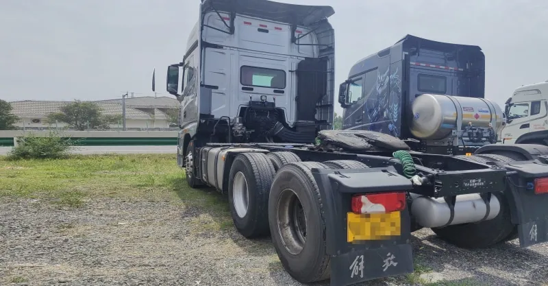 Tractor Truck FAW Jiefang J7 6x4 560HP 2023