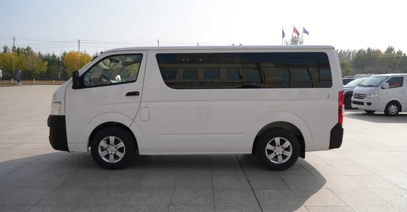 Foton View C2 15-Seater Van LHD | Flat Roof