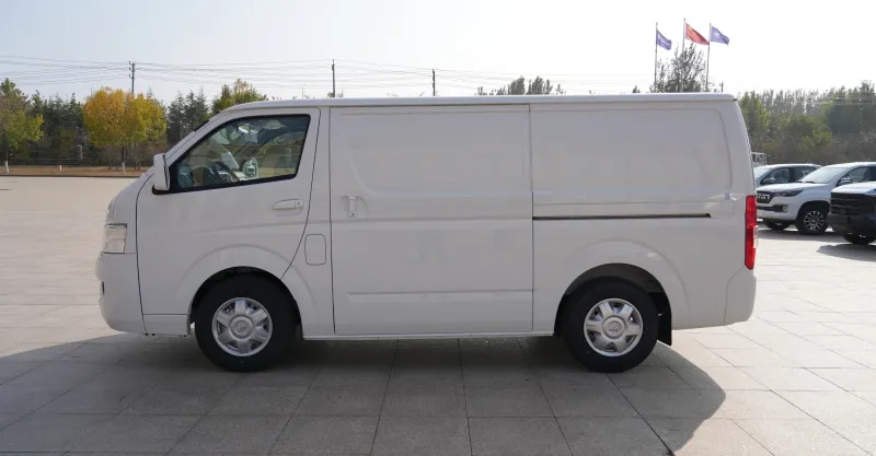 Foton View C2 3-Seater Cargo Van - Dual Sliding Doors