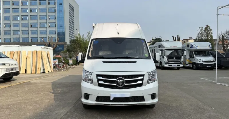 Foton Toano Business RV: 2.8T Cummins Diesel, High-Roof Luxury Camper Van & Mobile Office