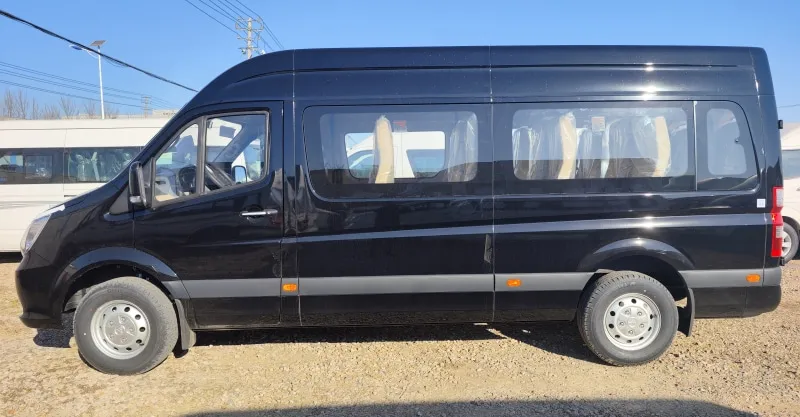 Foton Toano Black 18-Seater: VIP Executive Shuttle Bus