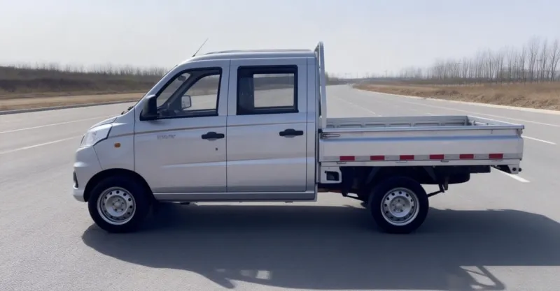Foton Xiangling V Crew Cab Mini Truck | Double Row Flatbed Cargo
