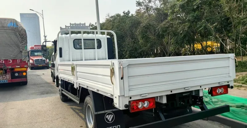 Foton Aumark E LHD Flatbed Truck | 5T Commercial Light Lorry
