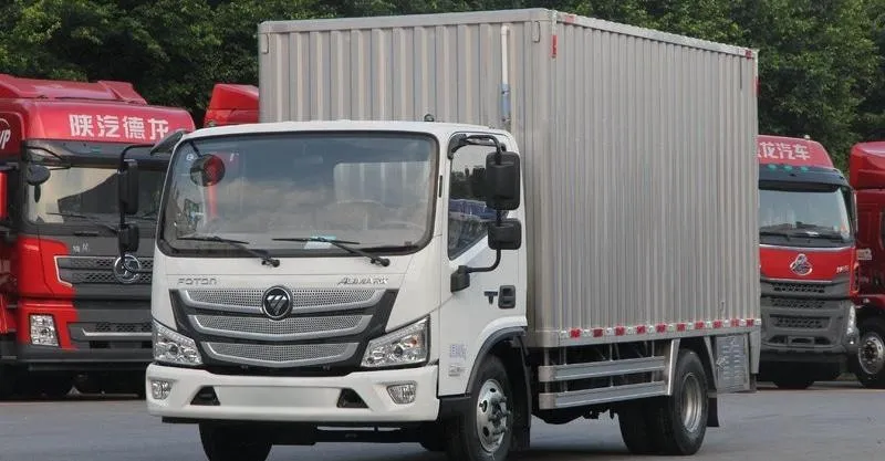 Foton Aumark S Color Steel Box Truck | Durable Light Commercial Vehicle