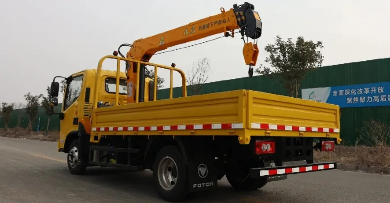 Foton Aumark S Truck-Mounted Crane | 3-5T Lifting Capacity & Cummins Engine