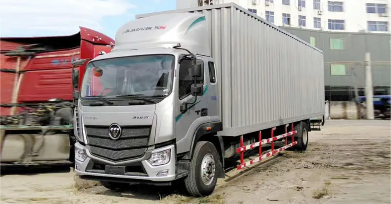 Foton Box Truck with Hydraulic Tailgate | Easy Loading