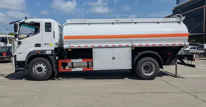 Foton Aumark Fuel Tank Truck | 5000L-10000L Refueller