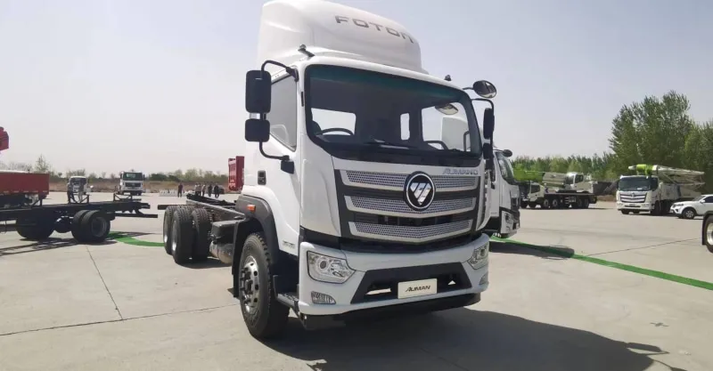 Foton MA5 6x4 Flatbed Truck: Lightweight & Agile Cargo Transport