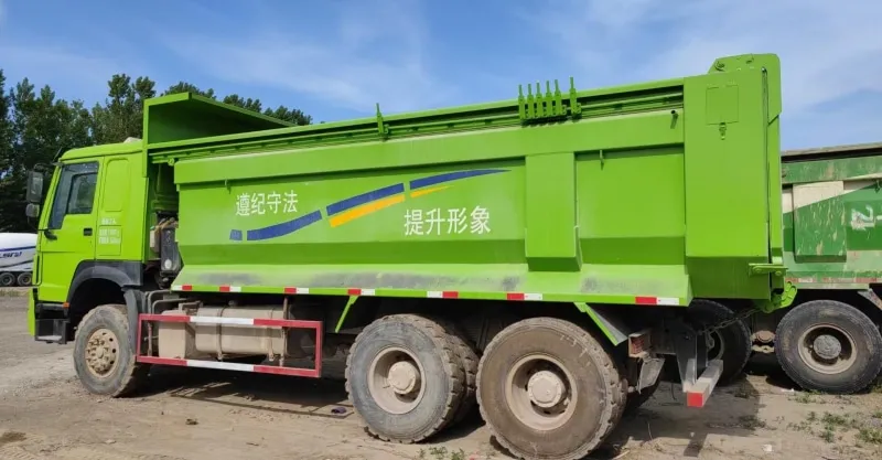 HOWO 400HP 6x4 Heavy Duty Dump Truck