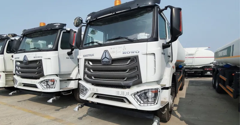 SINOTRUK HOWO NX 6x4 Water Truck 400HP | Heavy-Duty Sprinkler Bowser