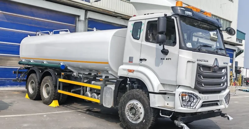 HOWO NX 371HP 6x4 Water Tank Truck (White) | Heavy Duty