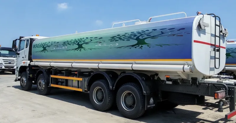 HOWO NX 440HP 8x4 Water Tank Truck | 35CBM Super Large Capacity