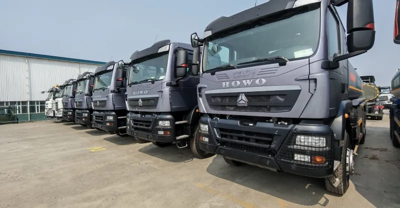 HOWO TX 6x4 Fuel Tanker Truck (Gray)