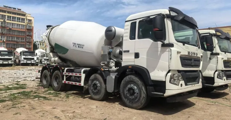 HOWO TX 340HP Mixer Truck: Lightweight & Efficient