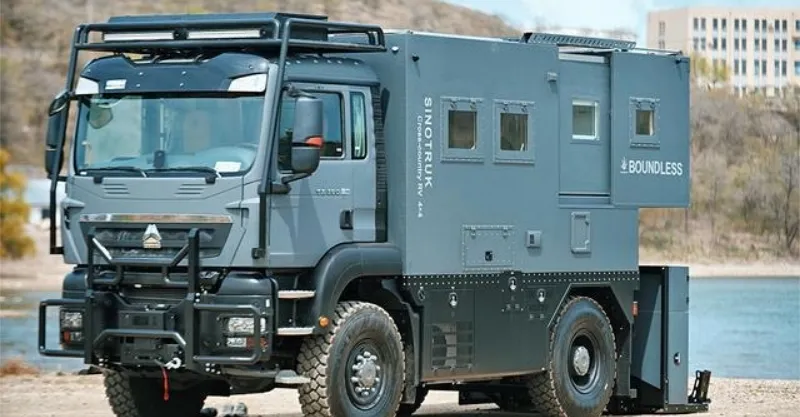 Sinotruk TX400 4x4 Off-Road RV: Premium Man Tour Camper