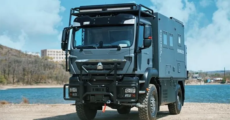Sinotruk TX400 4x4 Off-Road RV: Premium Man Tour Camper